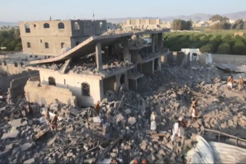 مشاهد مأساوية في صعدة.. مجزرة أمريكية ضد الأطفال والنساء