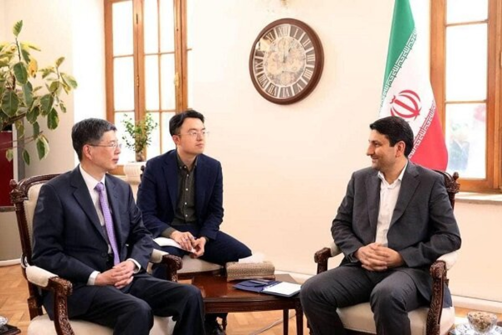 تعاون إيراني صيني في مجال الذكاء الاصطناعي وأنظمة الفضاء