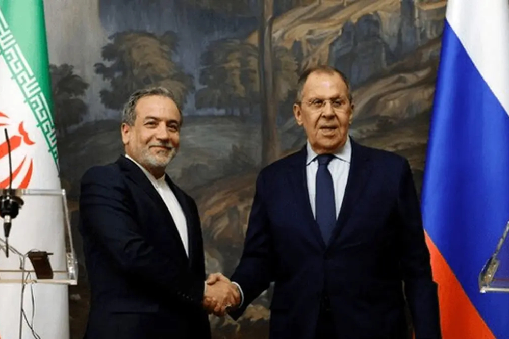 طهران-موسكو: ترسيخ التقارب في ظل نظام عالمي جديد