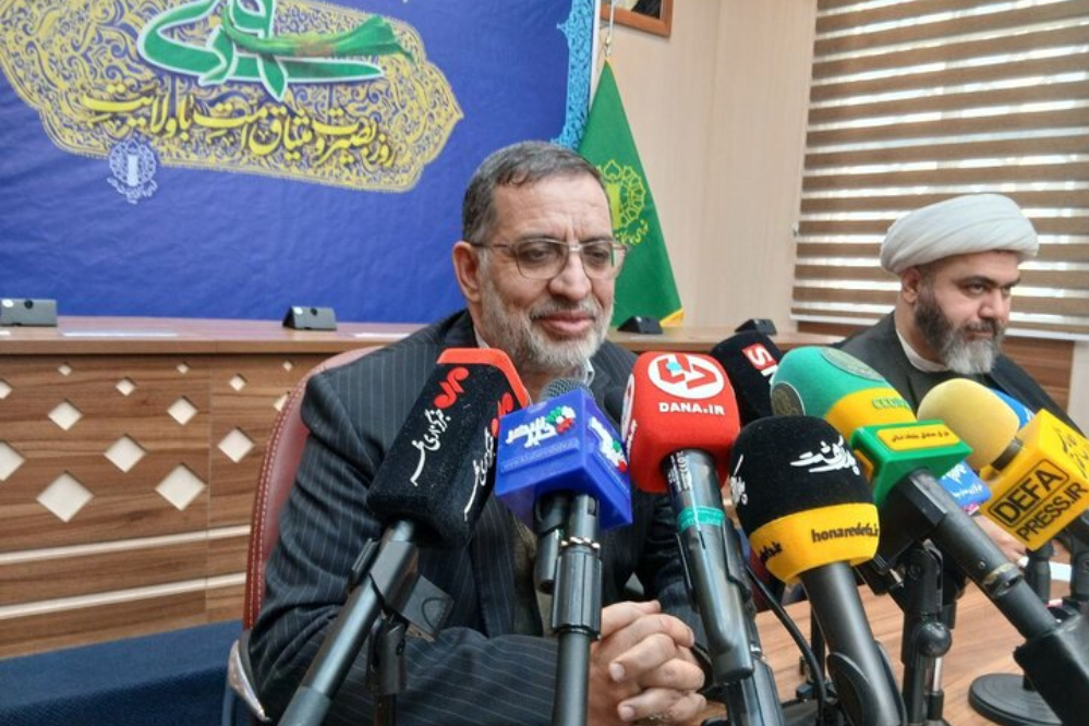 العميد نائيني: العدو يستهدف الوحدة المقدسة للشعب