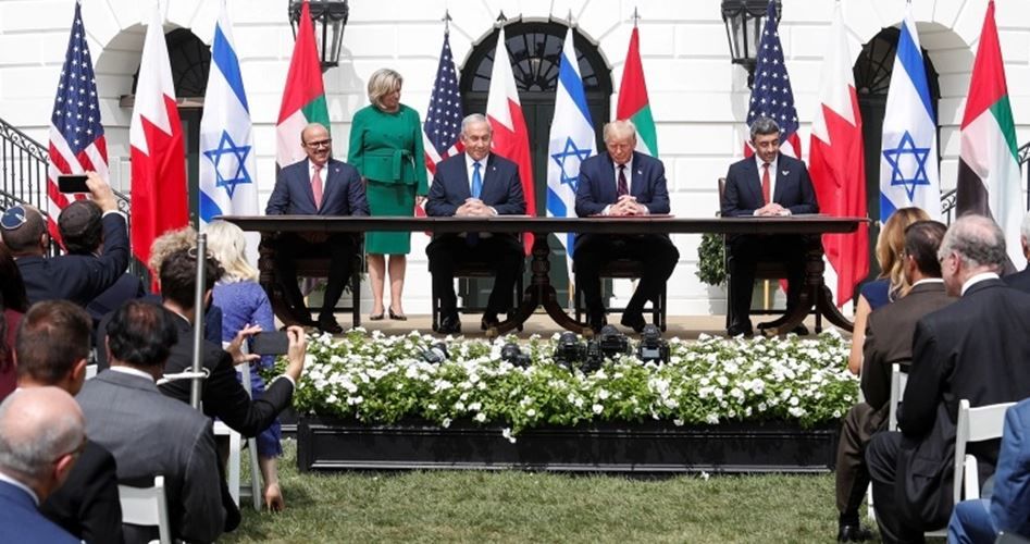 الى المُطّبعين الجدد