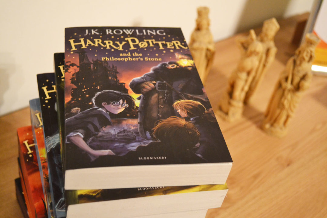 Harry-Potter-books-1080x720