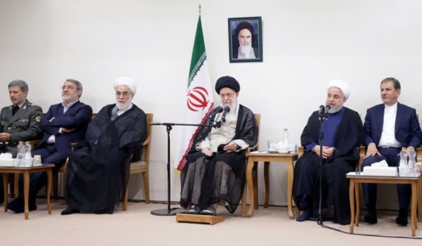 قائد الثورة: الاربعين عاما الثانية للجمهورية الاسلامية ستكون افضل لنا واسوأ للعدو