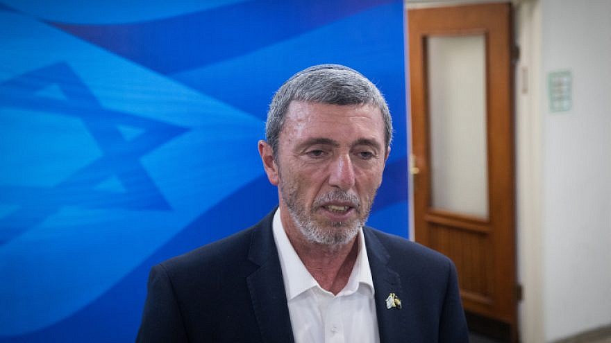 وزير صهيوني يدّعي وقوع الهولوكوست 2!