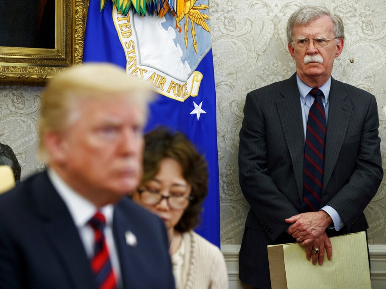 هذا هو موقف ايران من طرد ترامب لبولتون