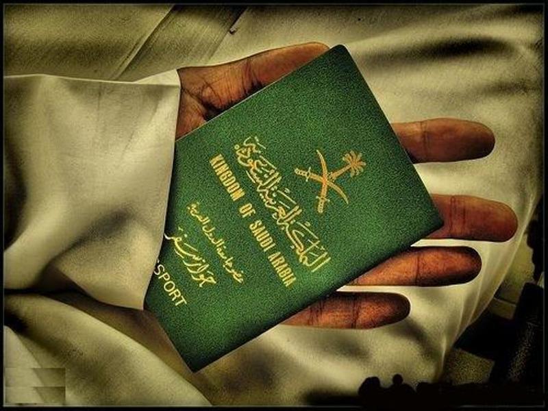 قراءة في أسباب نمو معدّل الهجرة من السعودية بنسبة 52 بالمئة