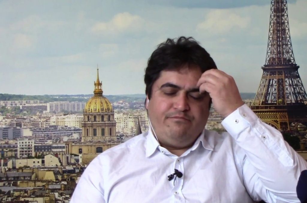 مزاعم غريبة لزوجة العميل: روح الله زم سافر لبغداد!