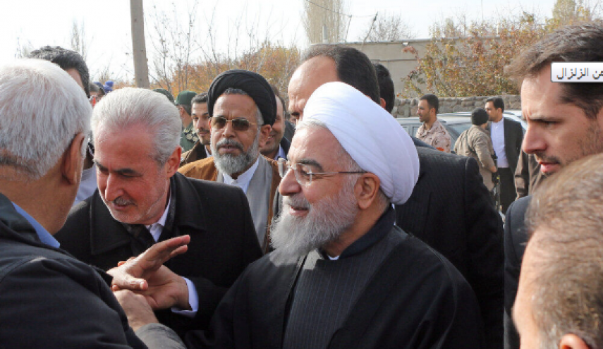 الرئيس الايراني يؤكد دعم الحكومة الكامل لمتضرري الزلازل