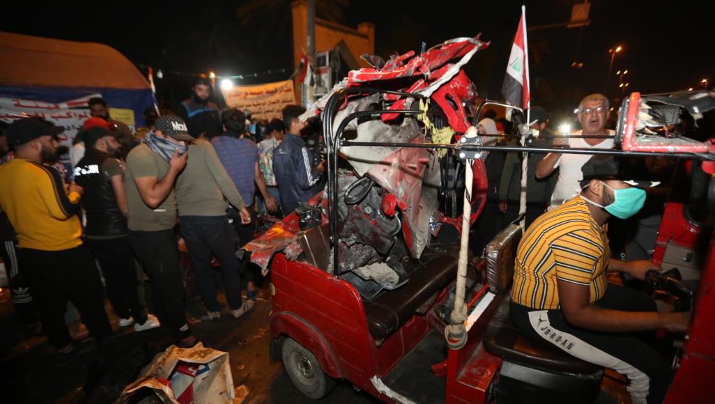 انفجار عبوة يُسفر عن قتيل و 16 جريحاً  في بغداد.. والاحتجاجات تتواصل