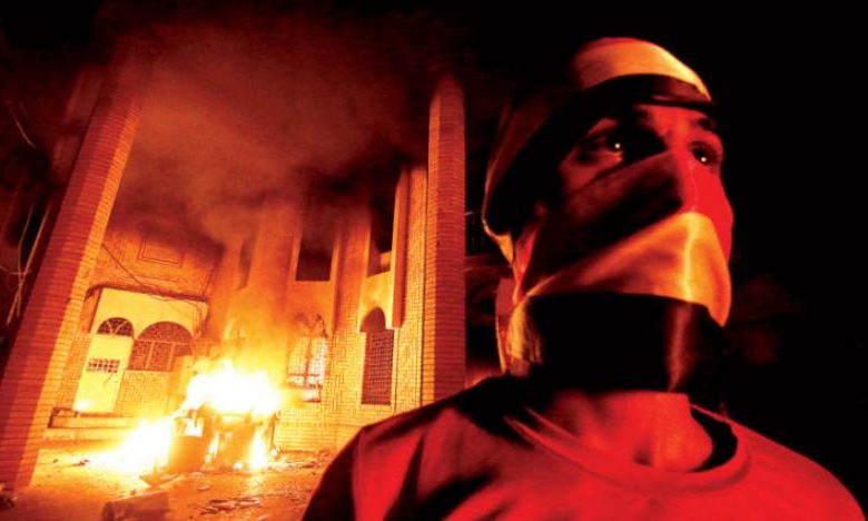 صحفي عراقي يكشف عن دور اماراتي في حرق القنصلية الايرانية بالنجف