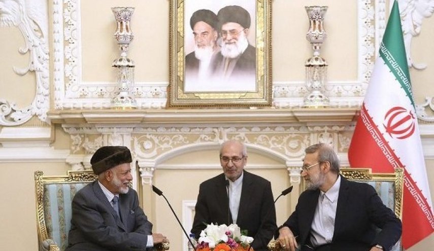 بن علوي: ايران قاعدة السلام في المنطقة.. وهي بصدد إرساء الاستقرار فيها