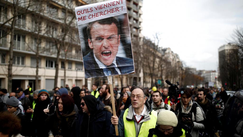 لليوم الثالث.. تواصل الاعتصام في باريس ضد إجراءات الحكومة
