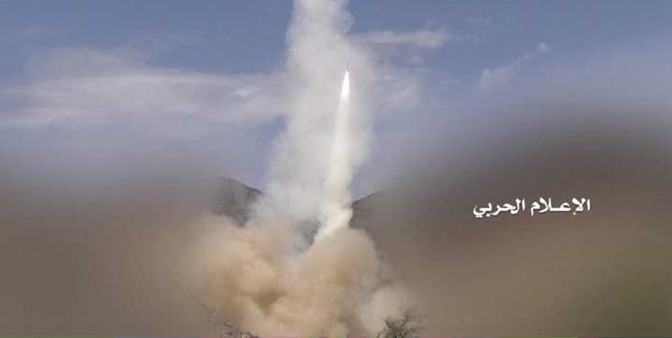 فرود دومین موشک نقطه‎زن یمن بر سر شبه‌‏نظامیان