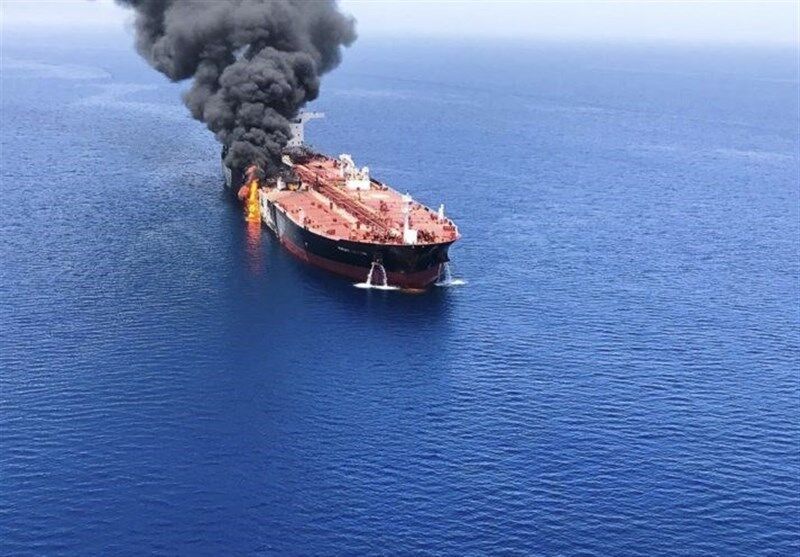 انفجار در بدنه نفتکش ایرانی در دریای سرخ با اصابت موشک