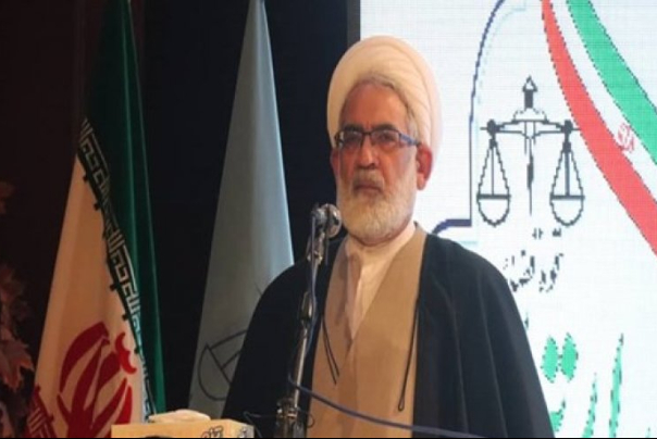 ايران: اسلحة مهربة دخلت البلاد خلال اعمال الشغب