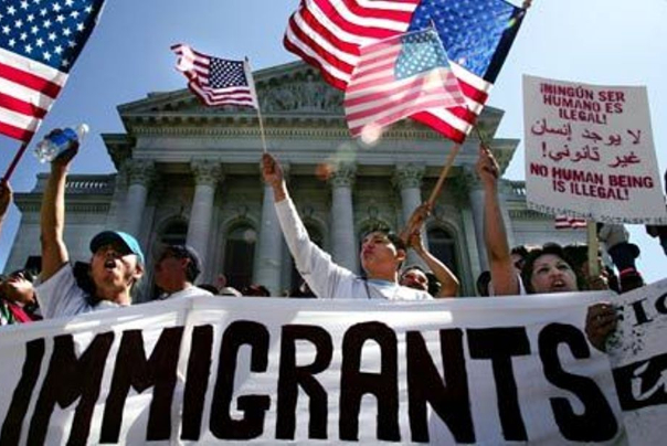شکاف و مخالفت فرمانداران جمهوری خواه برای اجرای قانون مهاجرتی ترامپ