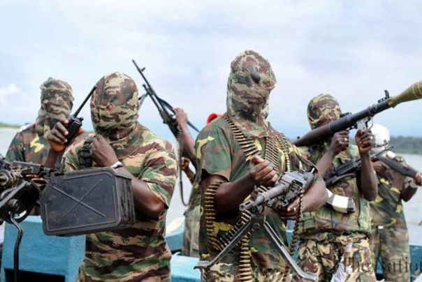 مسلحون يقتلون 19 شخصاً وسط نيجيريا