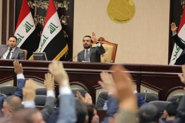 پارلمان عراق به پایان حضور نیروهای آمریکایی از این کشور رای داد