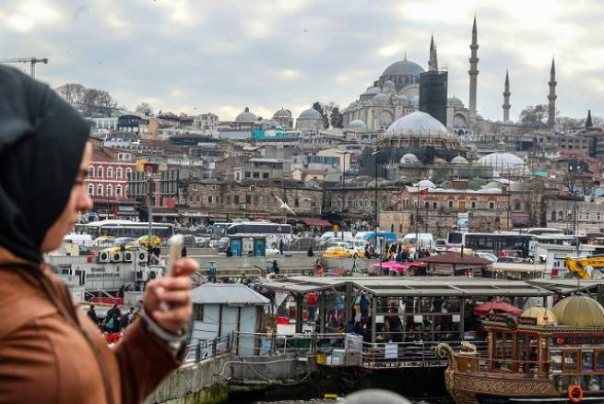 هزة أرضية تضرب مدينة اسطنبول ومحيطها