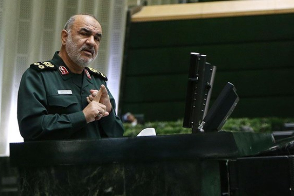 قائد الحرس الثوري يكشف عن تفاصيل الردّ الايراني على جريمة امريكا