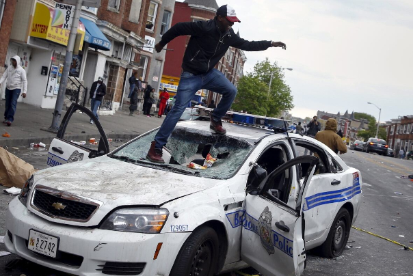 فوضى وجرائم قتل غير مسبوقة في مدينة امريكية.. والشرطة عاجزة عن إيقافها