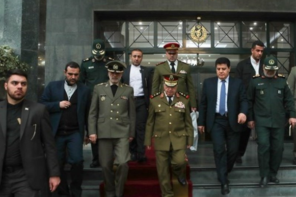 امیر حاتمی در دیدار وزیر دفاع سوریه:ترامپ با ترور سردار سلیمانی هزینه حضور آمریکا در منطقه را بالا برد