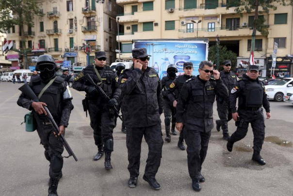 الأمن المصري يقتحم مكتب وكالة الأناضول بالقاهرة.. وأنقرة تستدعي القائم بالأعمال