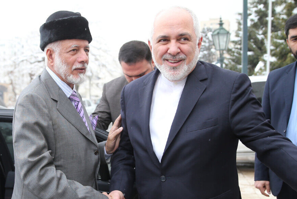 وزيرا خارجية ايران وعمان يجريان مباحثات في طهران