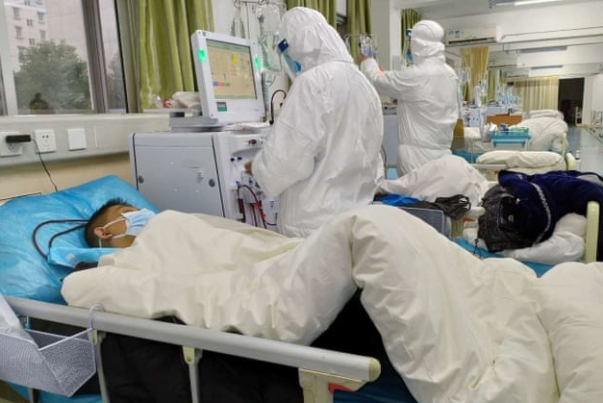 الصين تتمكّن من علاج أول حالة إصابة بفيروس كورونا