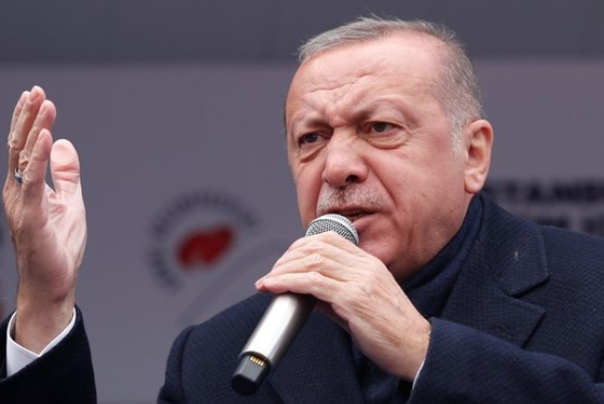 اردوغان: هر دستی که به قدس دراز شود را قطع می‌کنیم/ شاید مجبور به عملیات در ادلب شویم