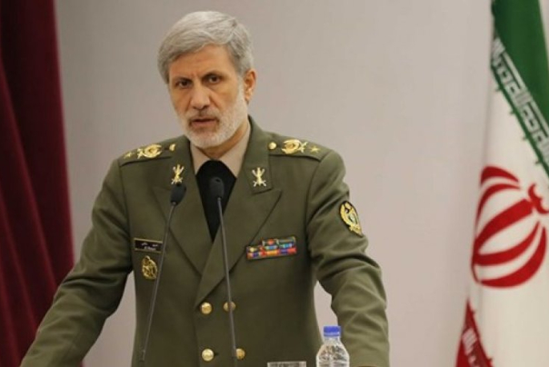 وزير الدفاع الايراني: يمكننا استعادة حق شعبنا من الأعداء حينما نكون أقوياء