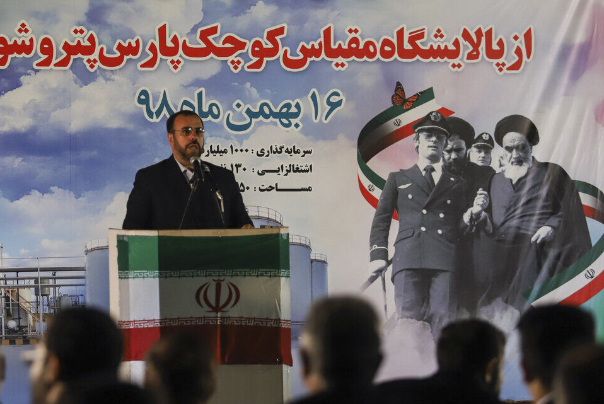 الحكومة الايرانية: اتخذنا خطوات كبرى في طريق الاستقلال الاقتصادي وقطع التبعية للخارج