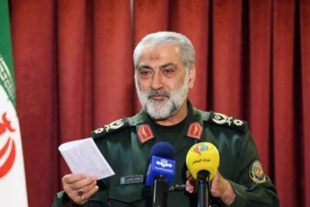 الجيش الإيراني: مستعدون للوقوف أمام أمريكا حتى تدميرها بشكل نهائي