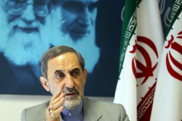 ولايتي: صفقة القرن صفقة مخادعة وخيانية محكومة بالفشل