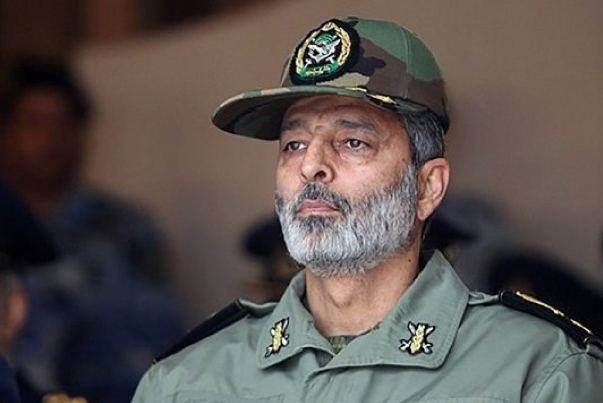 قائد الجيش الايراني يكشف عن نشر رادارات محلية الصنع في مختلف نقاط ايران