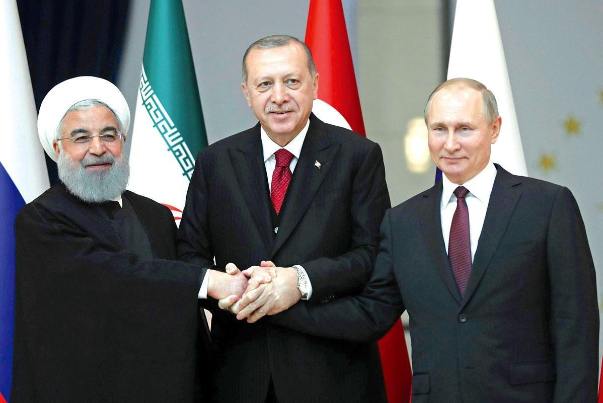 موسكو تعلن عن قمة ثلاثية مرتقبة في طهران لبحث الوضع السوري