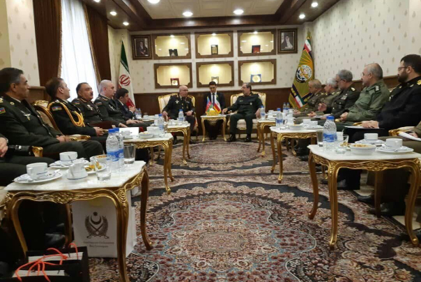 مباحثات عسكرية بين إيران وأذربيجان في طهران