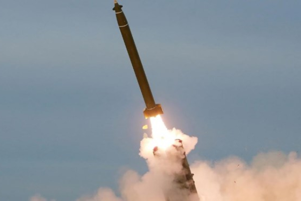 کره شمالی «دو پرتابه» به سوی دریای ژاپن شلیک کرد