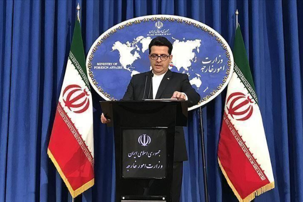 طهران تردّ على مزاعم السعودية بشأن إدخال سعوديين دون ختم جوازاتهم