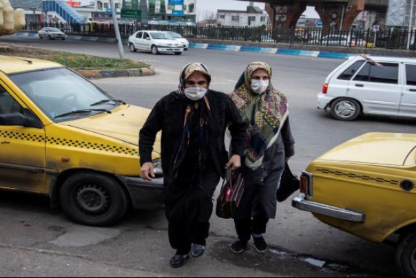 كورونا يجتاح العالم العربي.. المصابون في الإمارات بالعشرات والكويت توقف رحلات طيران