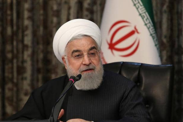 الرئيس الايراني يؤكد على تقديم كامل الدعم الى الكوادر الطبية لمكافحة كورونا