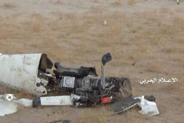 الدفاعات الجوية اليمنية تُسقط طائرة تجسس للعدوان في الحديدة
