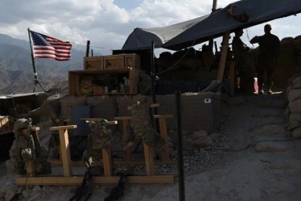 أمريكا تسحب رسمياً قواتها من قاعدتين بأفغانستان