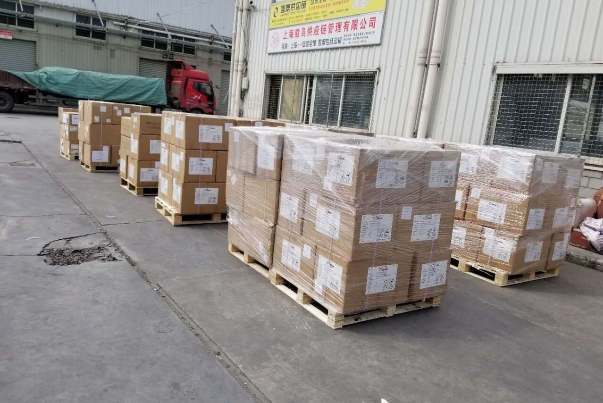 مساعدات طبية ومالية من الصين واليابان لايران لمواجهة كورونا