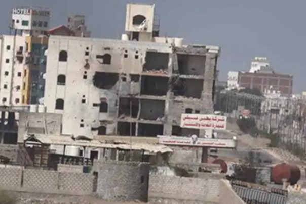 شبه‌نظامیان ائتلاف سعودی، «الحدیده» یمن را با «کاتیوشا» و پهپاد هدف گرفتند