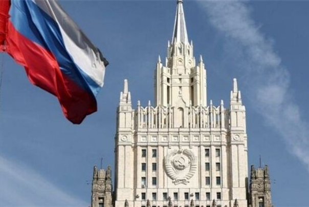 زمن الوباء العالمي ليس مناسبا لتصفية الحسابات.. موسكو تتهم واشنطن بعرقلة محاربة كورونا في إيران