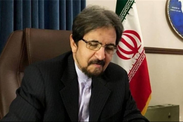 سفير ايران بباريس: لاينبغي للعالم التأثر بالنزعة الأحادية لأمريكا