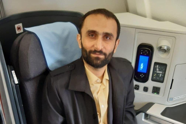 جلال روح الله نژاد، مهندس ایرانی که به اتهام دور زدن تحریمهای آمریکا علیه ایران از بیش از یک سال در زندانهای فرانسه بود امروز آزاد شد