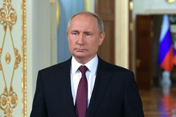 پوتین تا 11 اردیبهشت روسیه را تعطیل کرد