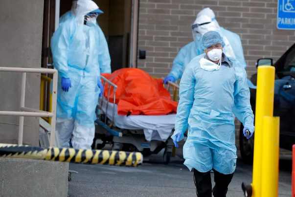 خلال 24 ساعة.. 1200 وفاة إثر كورونا في أمريكا